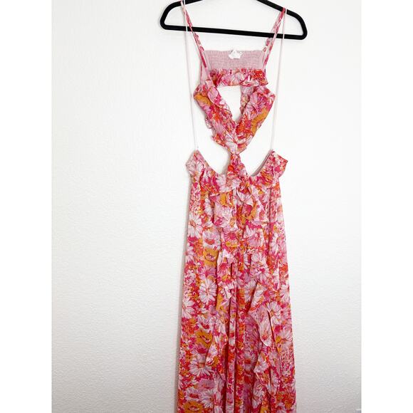 ASTR The Label Palace Floral Cut Out Ruffled Maxi Dress Size Medium Pink Wedding - Picture 3 of 13